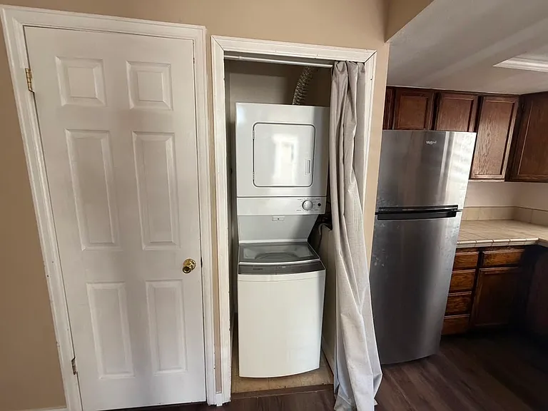 964 S Pitkin Ct — Photo 14