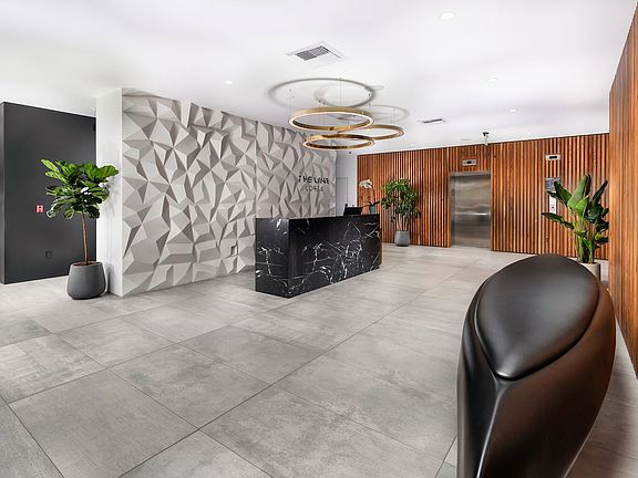 3rd image of 1737 N Las Palmas Ave #214FS