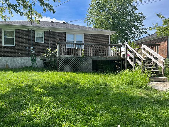 2nd image of 500 Foxwood Dr