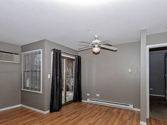 5th image of 1374 Cunat Ct APT 1C