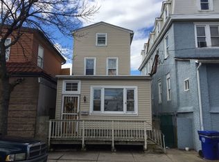110 N California Ave, Atlantic City, NJ 08401