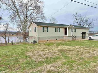 199 Sunset Point Ln, Huntington, WV 25702