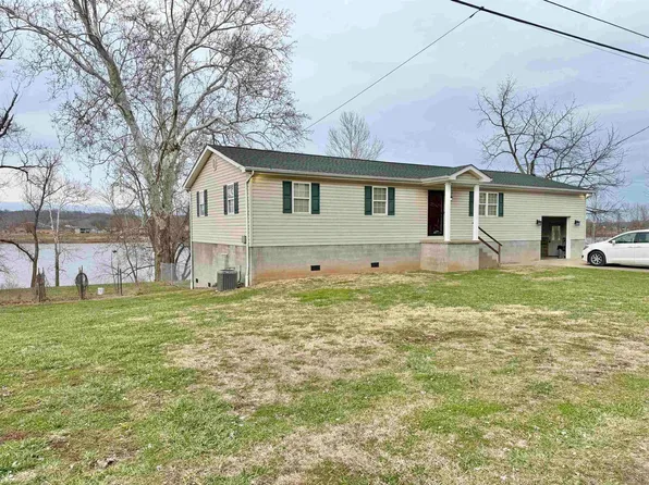 199 Sunset Point Ln, Huntington, WV 25702