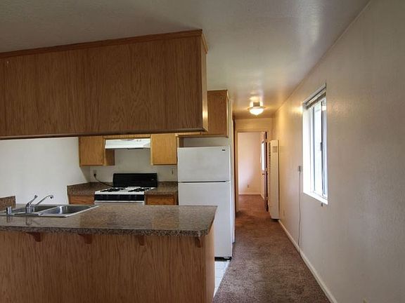 5th image of 1221 Citrus Ave #1