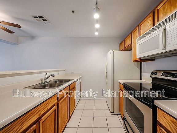 5th image of 3716 E University Dr Unit 2028