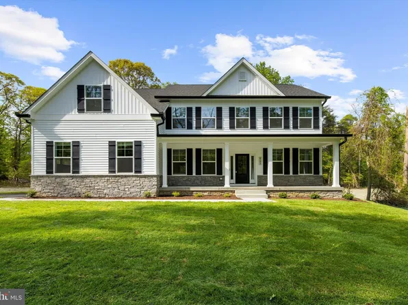 1807 Mountain Bay Rd, Pasadena, MD 21122