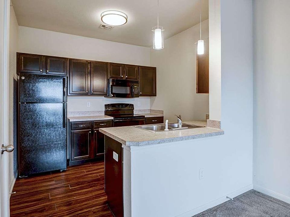 2112 E William Cannon Dr 1 Bed 1 Bath Austin TX 78744 Zillow