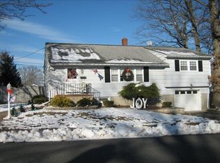19 Wardell Pl, Ocean, NJ 07712