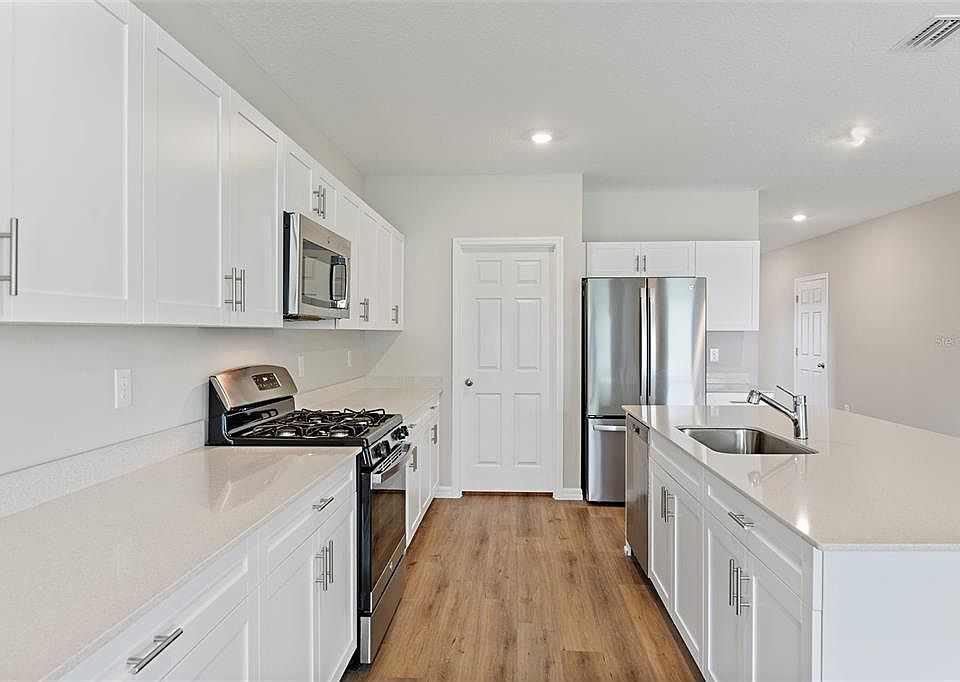 2288 Canyon Oak Dr, Davenport, FL 33837 MLS TB8312506 Zillow