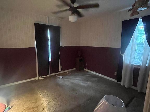 4th image of 3541 HYACINTH Street