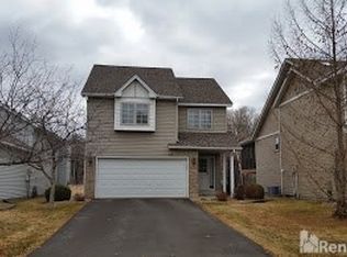 5676 Willow Trl, Shoreview, MN 55126