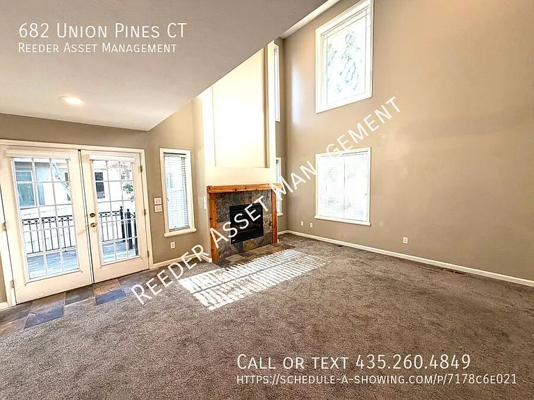 682 E Union Pines Ct — Photo 3