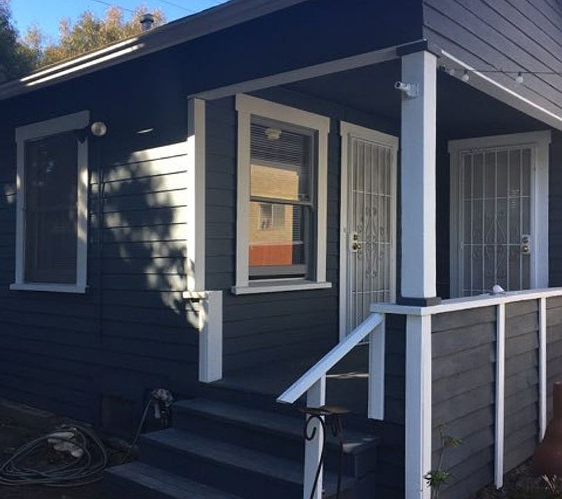 1st image of 239 1/2 Newport Ave