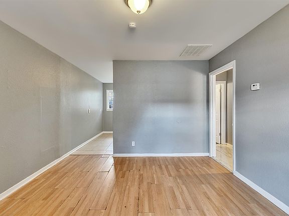 4th image of 6822 Weston St