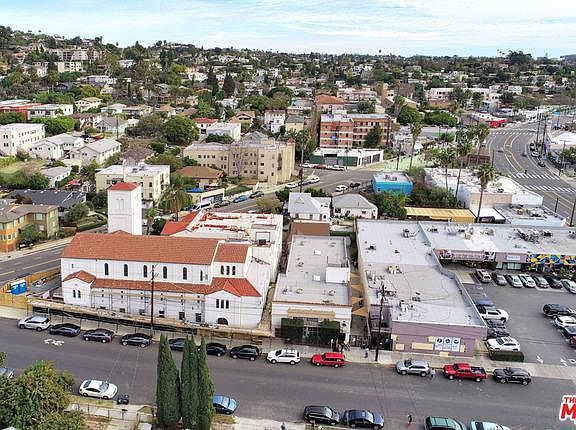 4th image of 1618 Lucile Ave