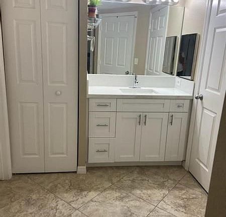 4th image of 2574 Centergate Dr APT 103