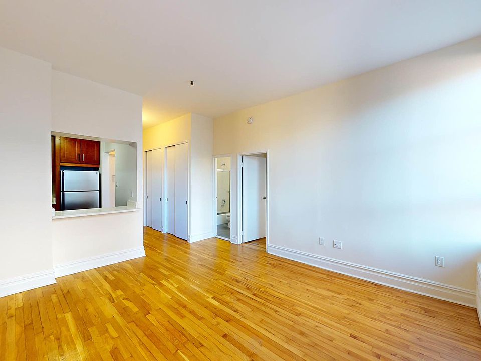 1st image of 1 Astor Pl APT 5U