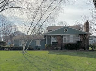 15 Nyby Rd, Rochester, NY 14624