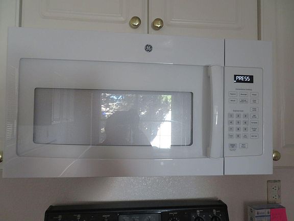 5th image of 1019 La Plata Dr