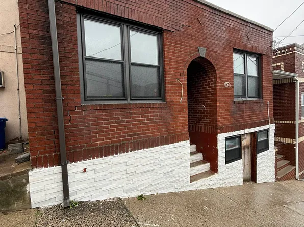 1205 Hillside Place image 1 of 1