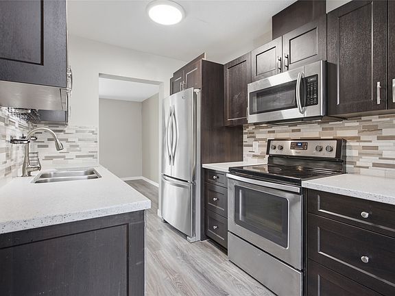 4th image of 1469 Springhill Dr #22