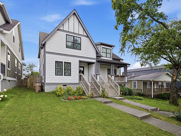 2nd image of 622B Annex Ave #B