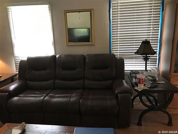 4th image of 1113 NW 24th Ave