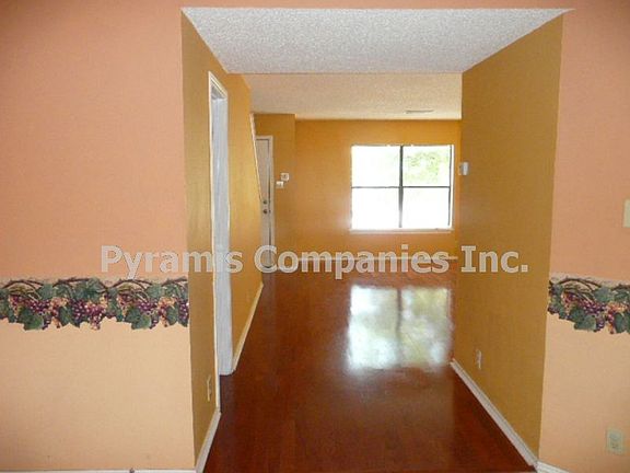 4th image of 4906 Kenton Hbr