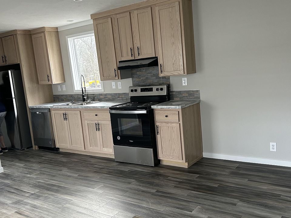 2nd image of 17311 E Us Highway 40 Unit I-36