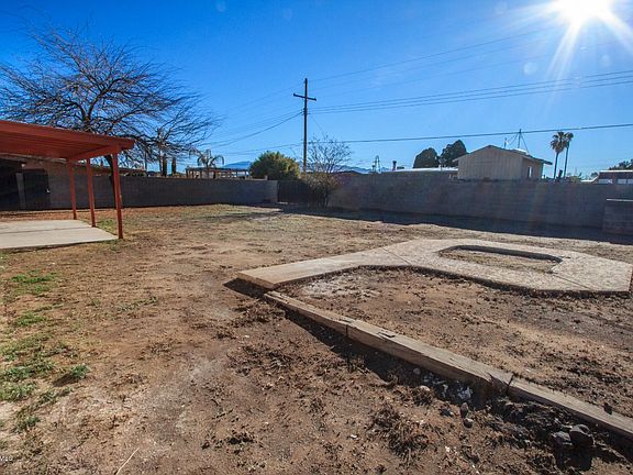 3rd image of 8450 E Pena Blanca Dr