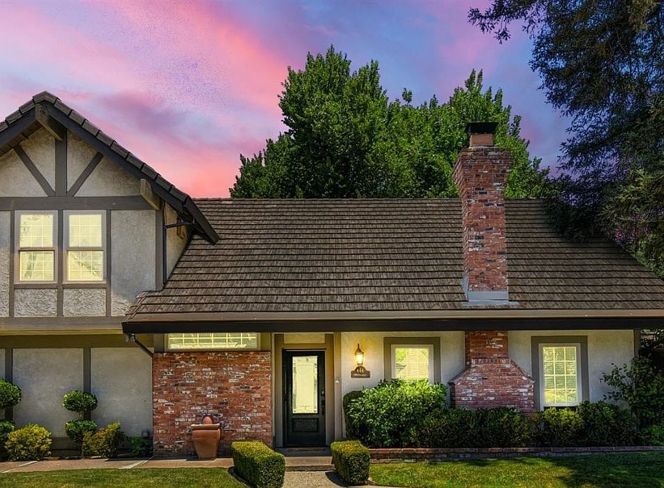 1st image of 444 Sierra Ln