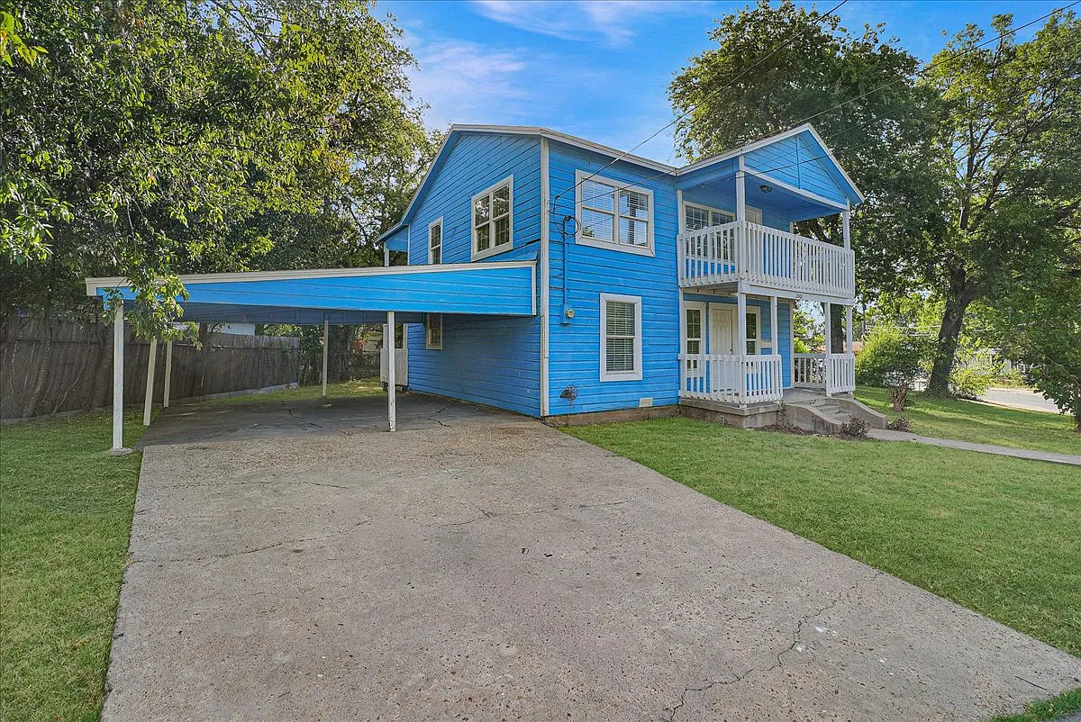 5 bed, 1497 sqft, $2,100 — Photo 4