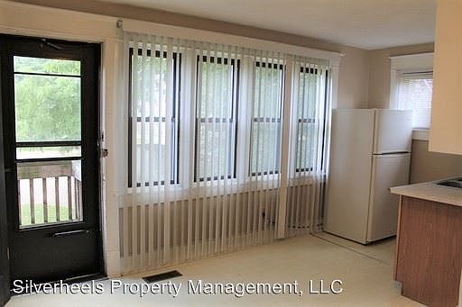 5th image of 508 Front St APT 2