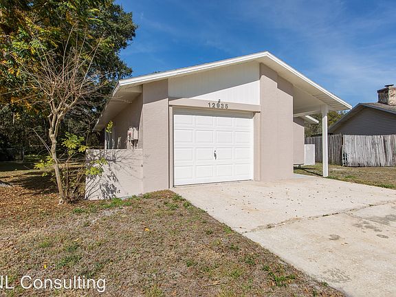 2nd image of 12935 Buckhorn Dr