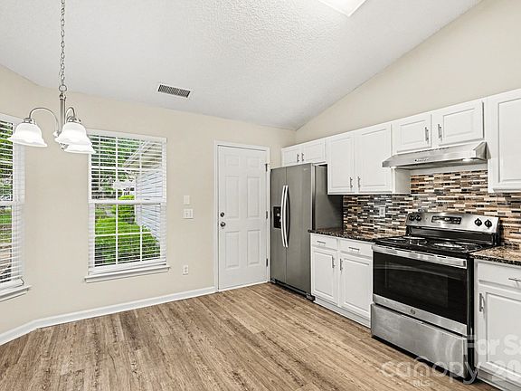 5th image of 5132 Deerton Rd