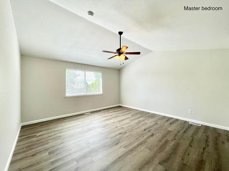 Master Bedroom (Bedroom 1)