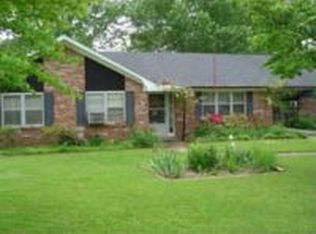 112 Bryant St, Jackson, TN 38301