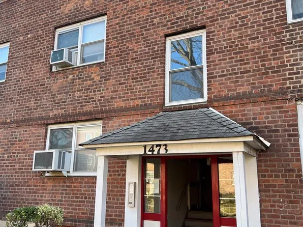 1473 E Terrace Cir, Teaneck, NJ 07666