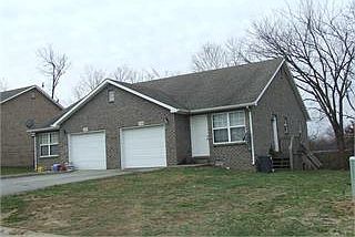 1st image of 738 Cobbler Ln W