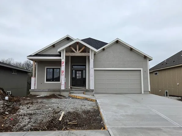 16389 W 170th St, Olathe, KS 66062