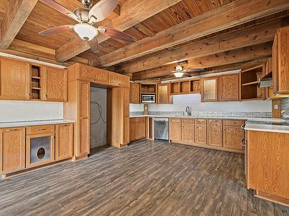 3rd image of 20416 Wilson Rd
