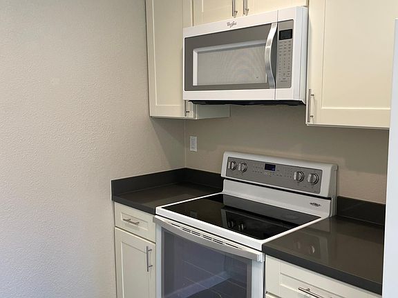5th image of 3300 Cabrillo Ave APT 1