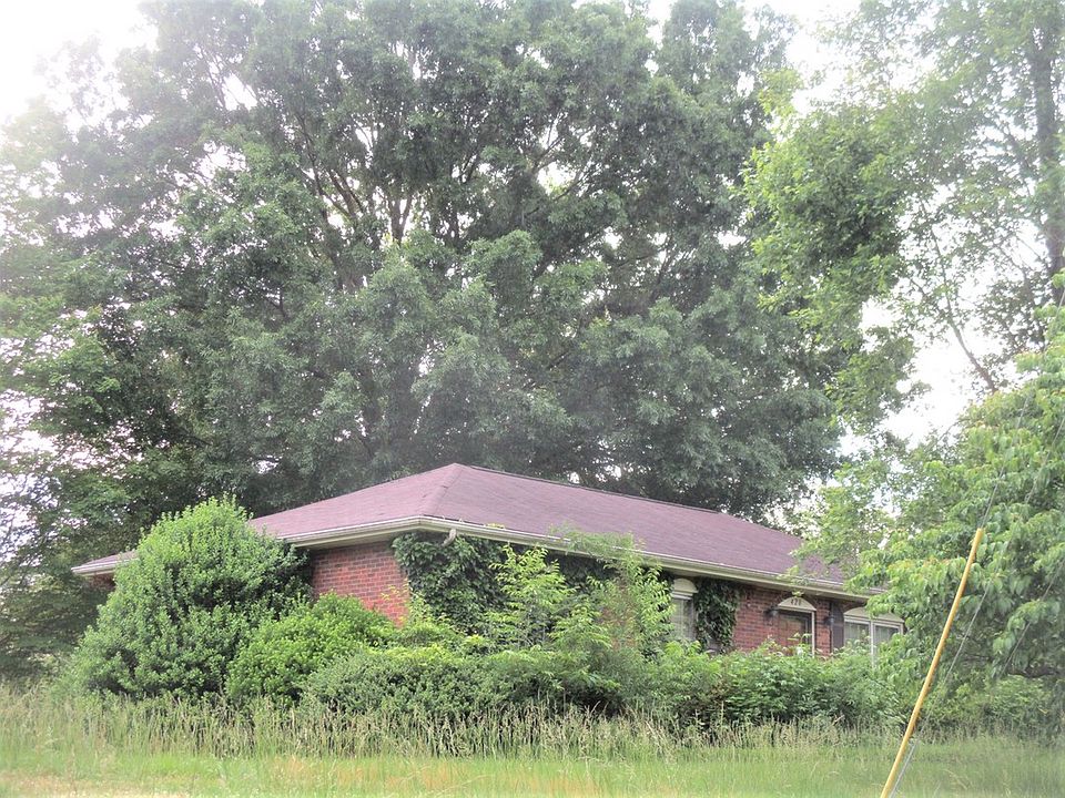 2nd image of 420 Janet Ave