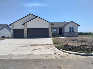 1834 S Stephanie St, Wichita, KS 67207