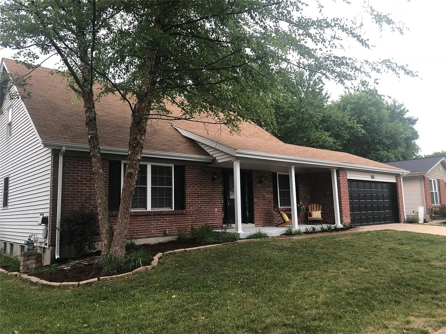 693 Rustic Valley Dr photo 1