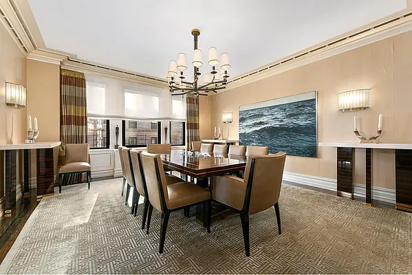 Sold by Sloane Square | media 31