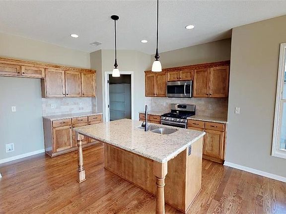 5th image of 1607 NE Andeon St
