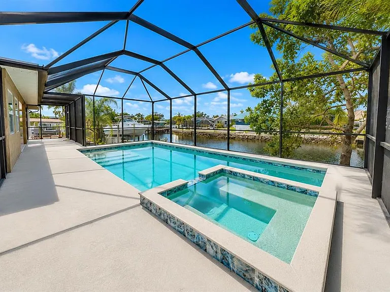6530 Bimini Ct — Photo 14