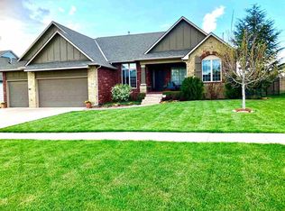 2731 N Rough Creek Rd, Derby, KS 67037