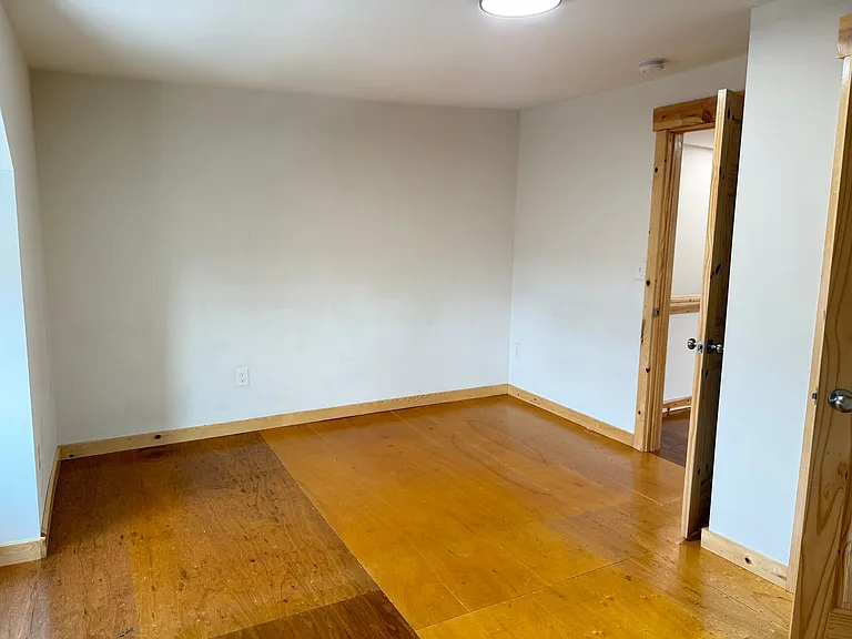 916 Houston St — Photo 26